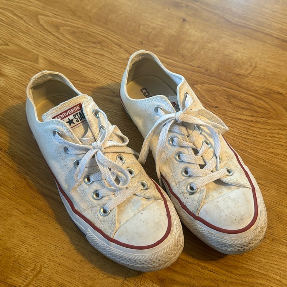 White converse